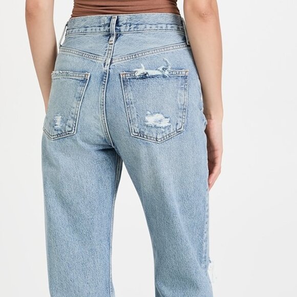 AGOLDE 90'S MIDRISE SIZE 26 MEDIUM COLOR DENIM DISTRESSED AT KNEES AND REAR - Picture 5 of 6